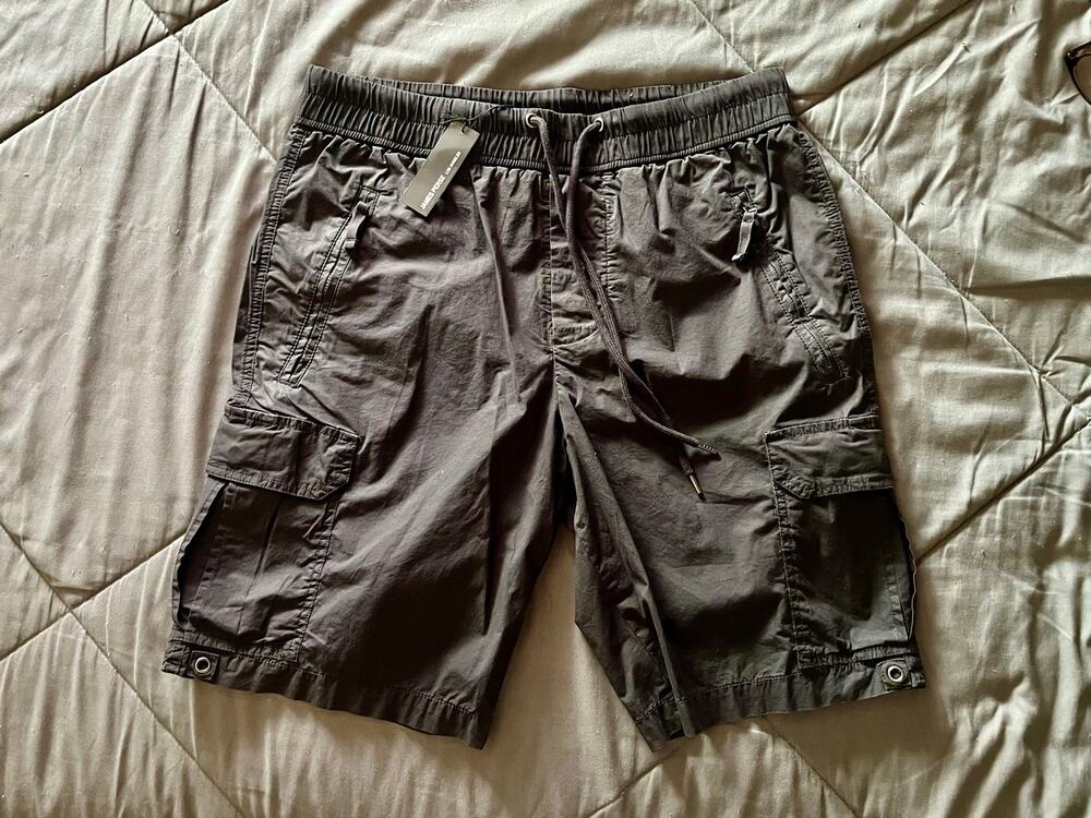 James Perse Men's Parachute Poplin Cargo Shorts – Black – Size 0 (New with Tags)
